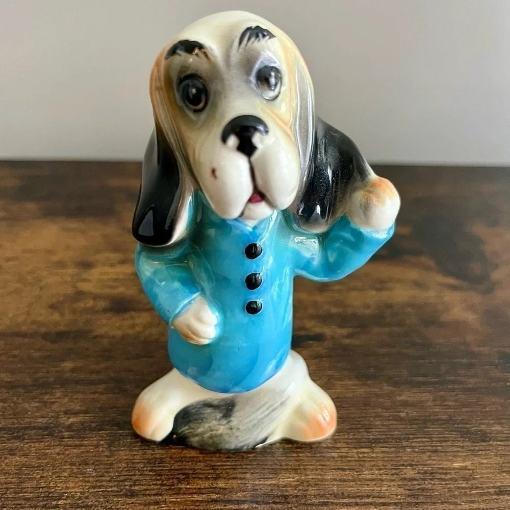 Vintage‎ |  Kitschy Hound Dog MCM Figurine